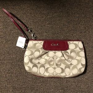 Coach Signature Sateen Pleates Large Wristlet